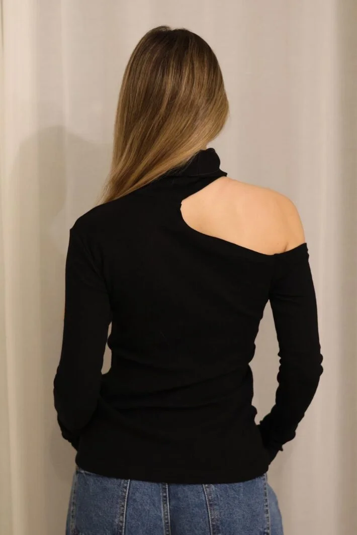 4e6b51ef Dd00 4f5b B087 7893cae9ecfc