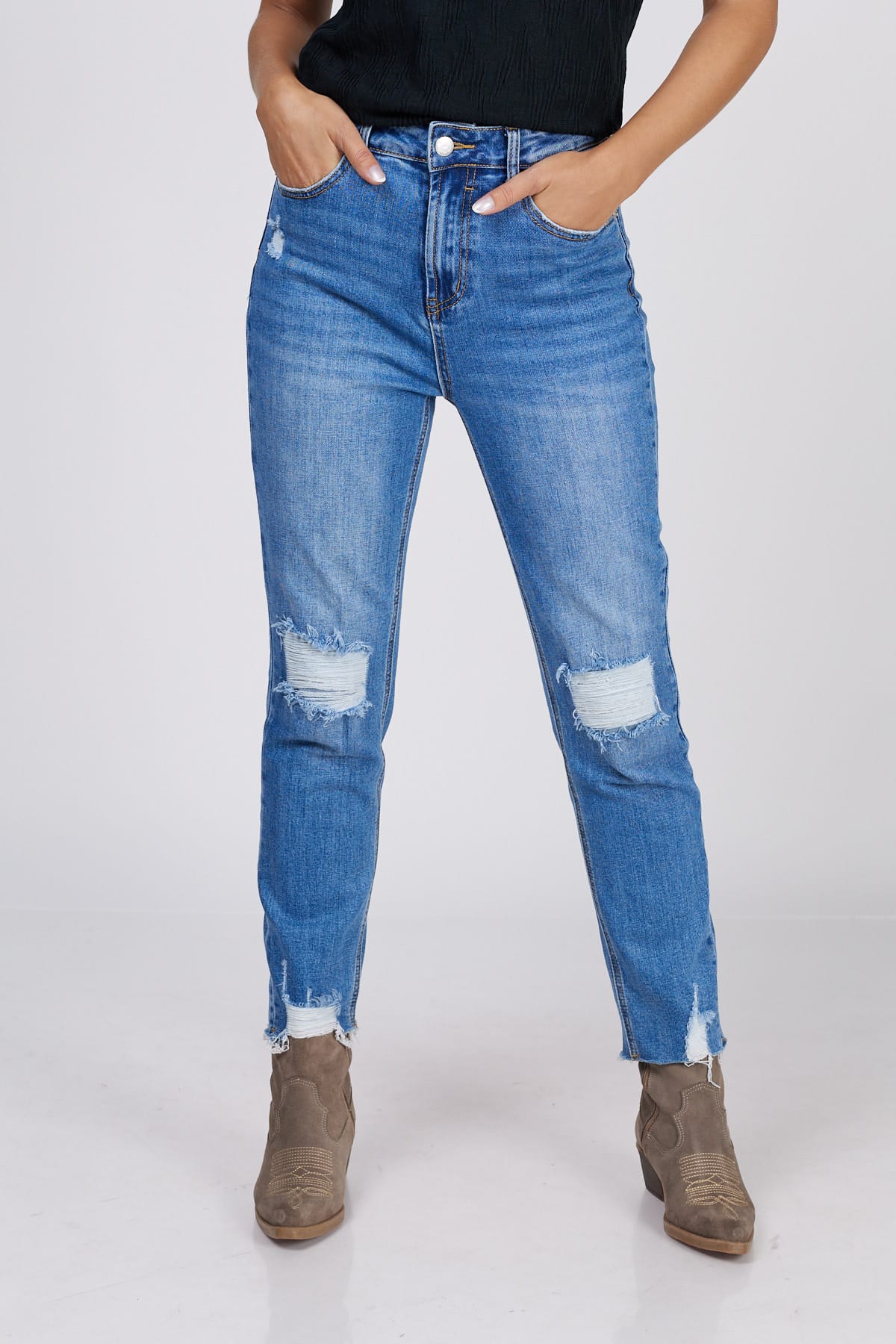 Bianco 090823 43979.jpg